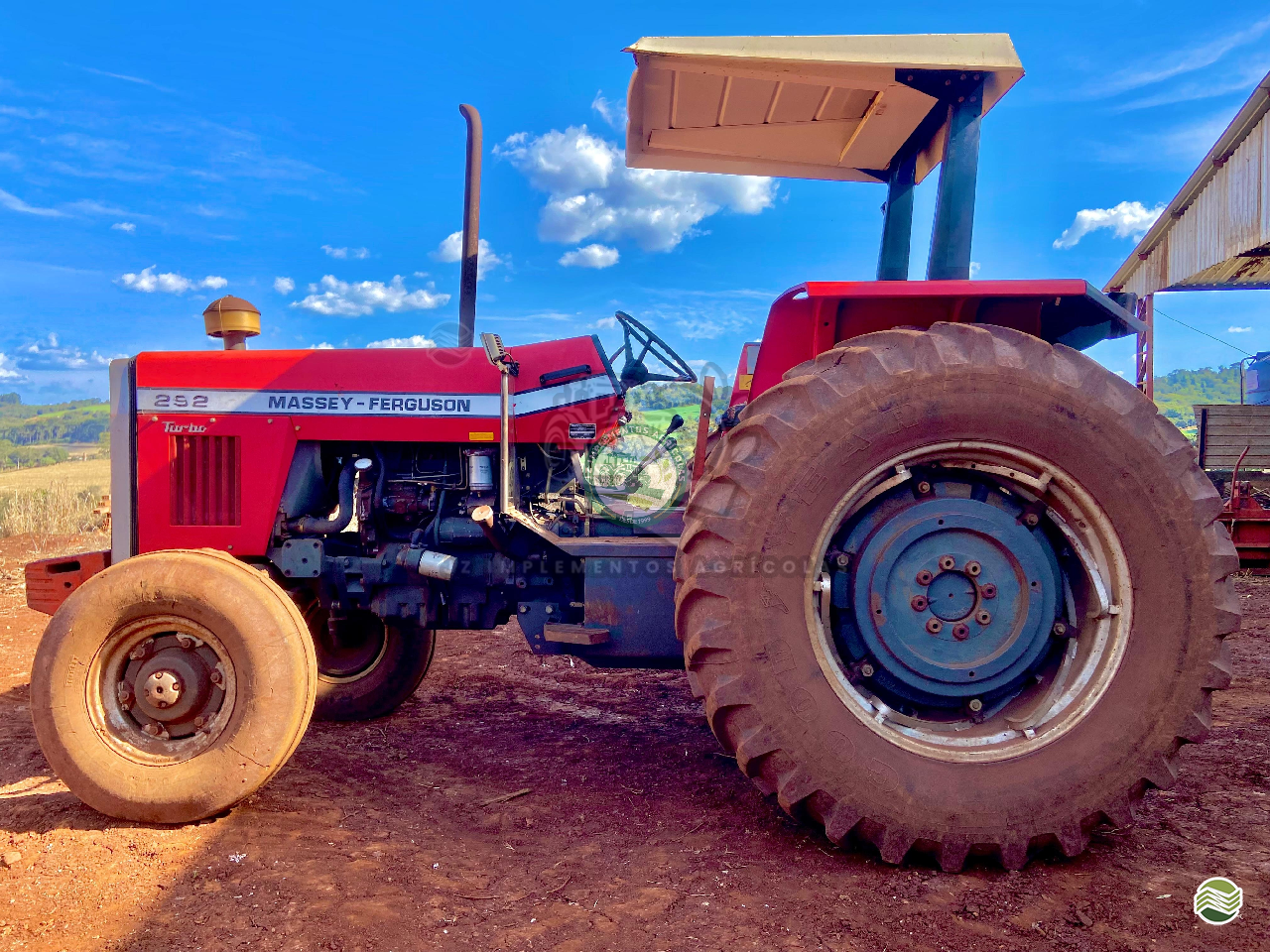 TRATOR MASSEY FERGUSON MF 292 Tração 4x2 JZ Implementos Agrícolas TOLEDO PARANÁ PR